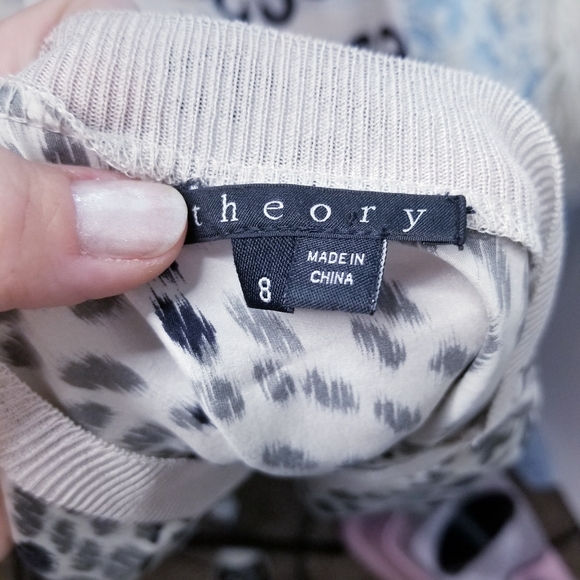 Theory silk animal print drop waist mini dress size 8 - Picture 4 of 6